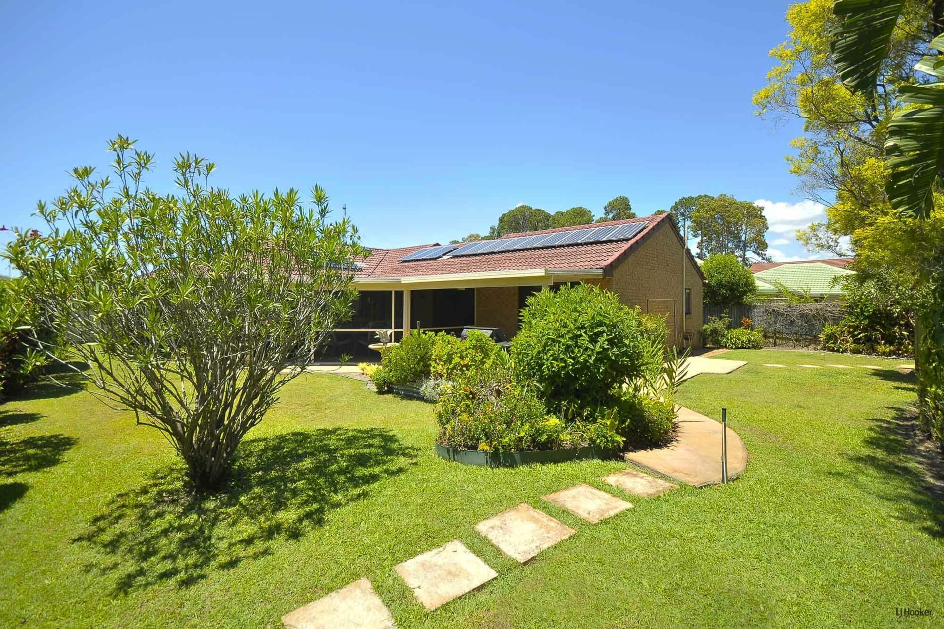 15 Foreshore Close, Elanora, Elanora - Thumbnail 4