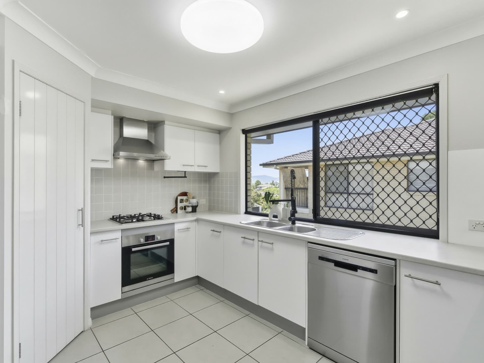 35 Yamba Street, Pacific Pines, Pacific Pines - Thumbnail 6