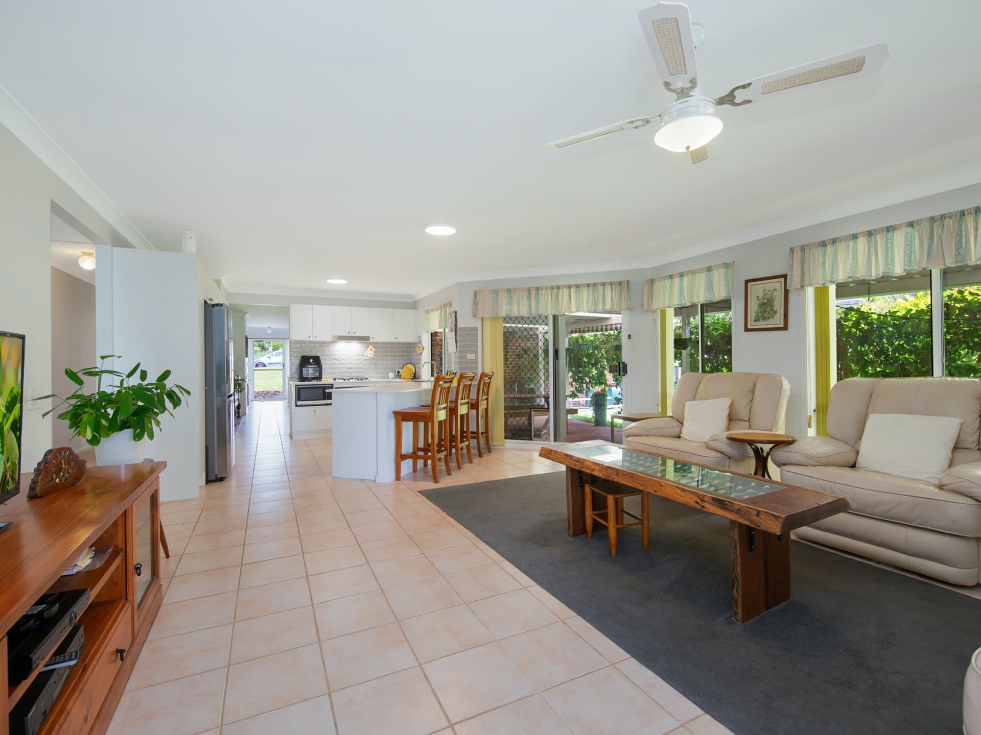 17 Plane Tree Circuit, Woongarrah, Woongarrah - Thumbnail 4
