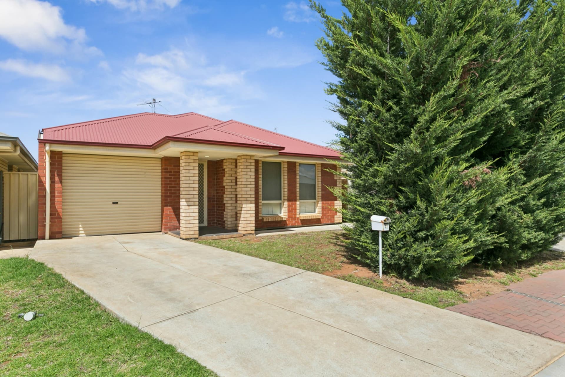 31 Rody Court, Munno Para West, Munno Para West - Thumbnail 2
