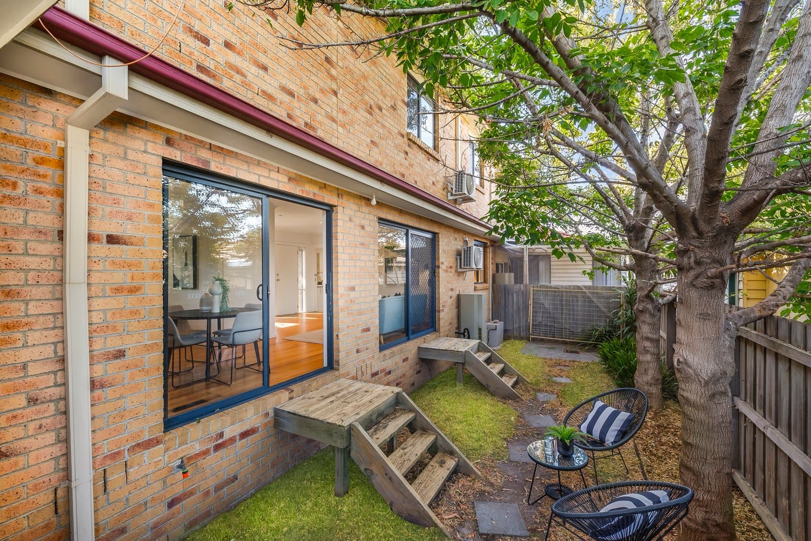 2/1367-1369 Centre Road, Clayton, Clayton - Thumbnail 2