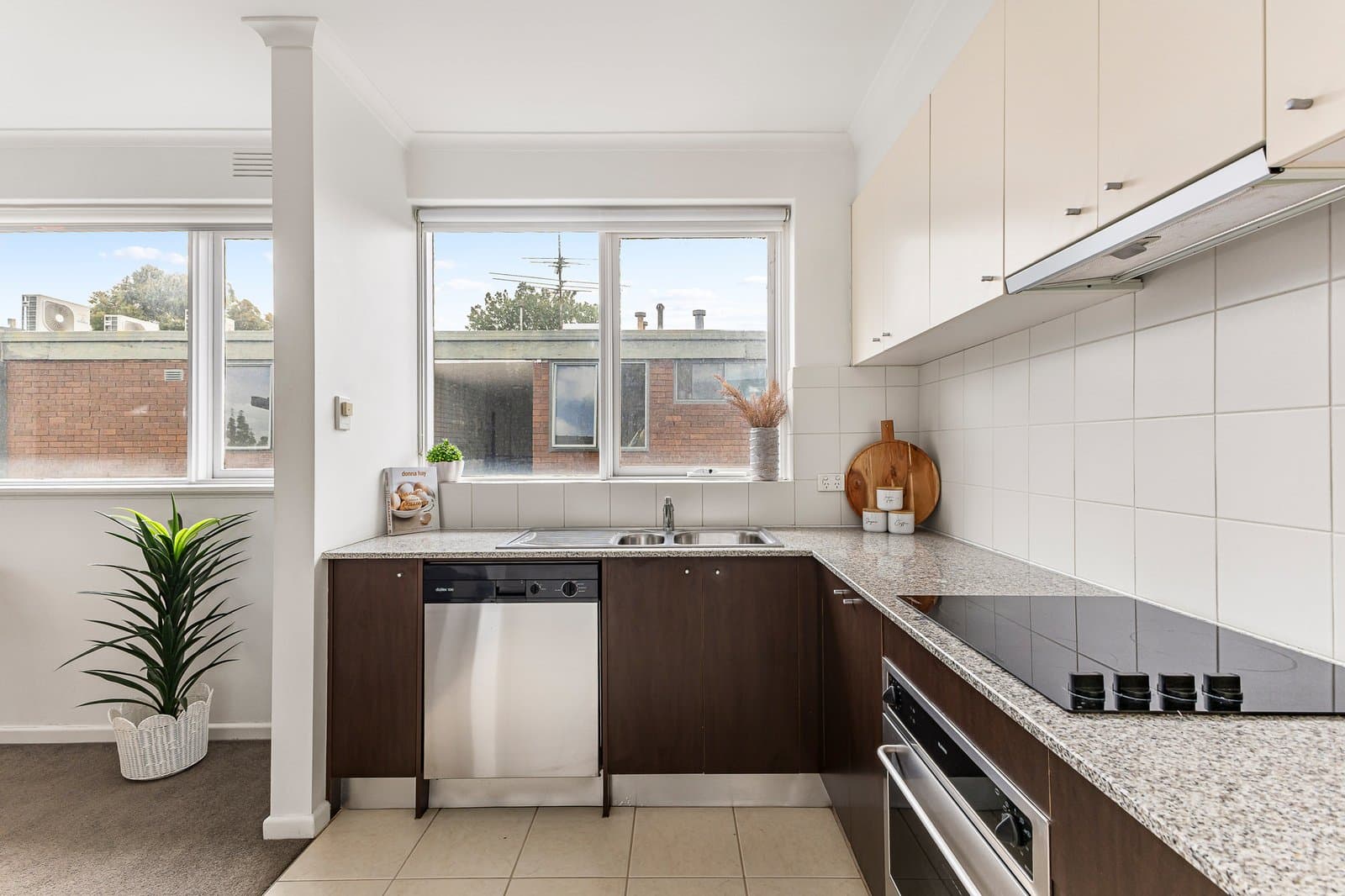 8/141 Glen Huntly Road, Elwood, Elwood - Thumbnail 5