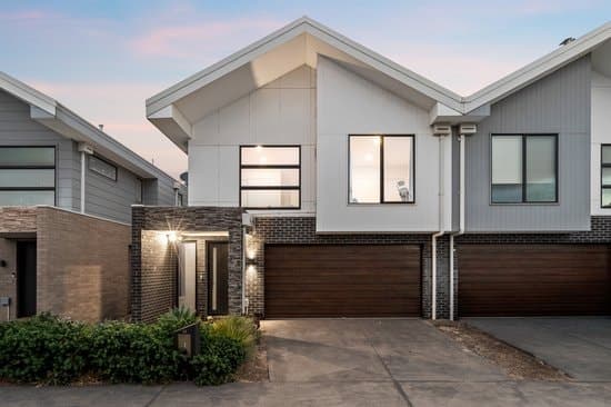 13 Azure Crescent, Keysborough, Keysborough - Image 1