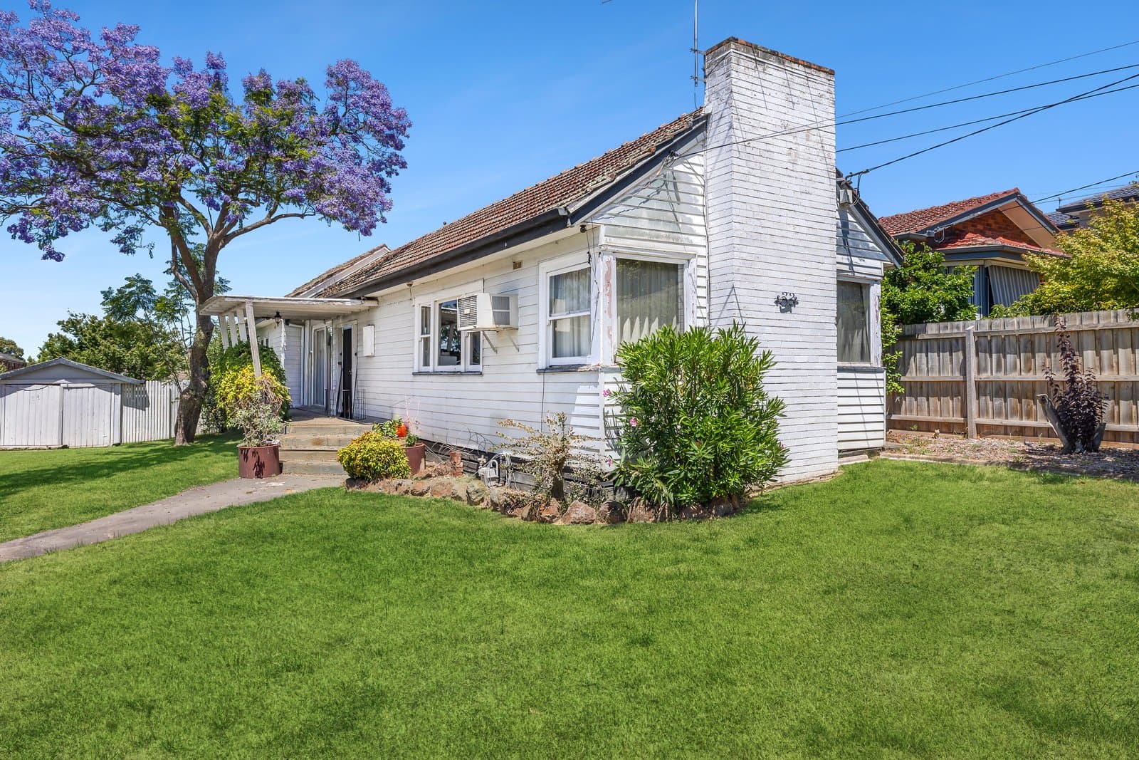 32 Dickson Street, Mount Waverley, Mount Waverley - Thumbnail 4