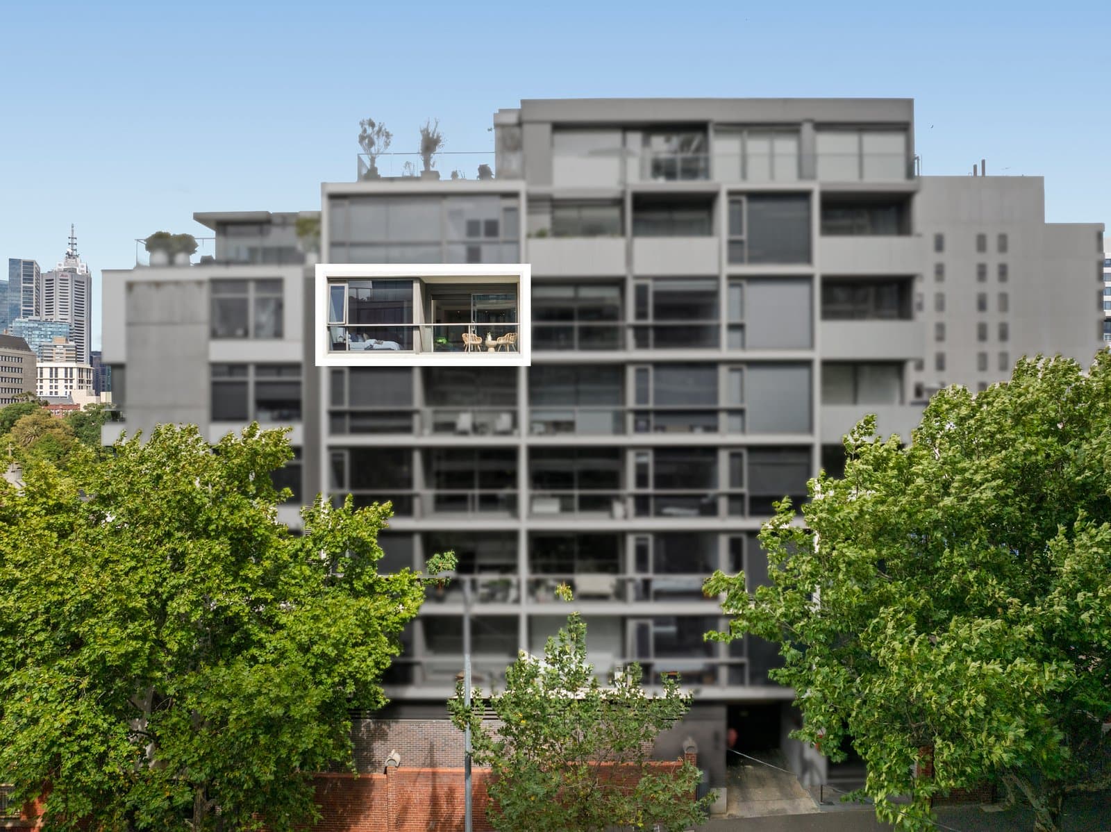 603/9 Eades Street, East Melbourne, East Melbourne - Thumbnail 3
