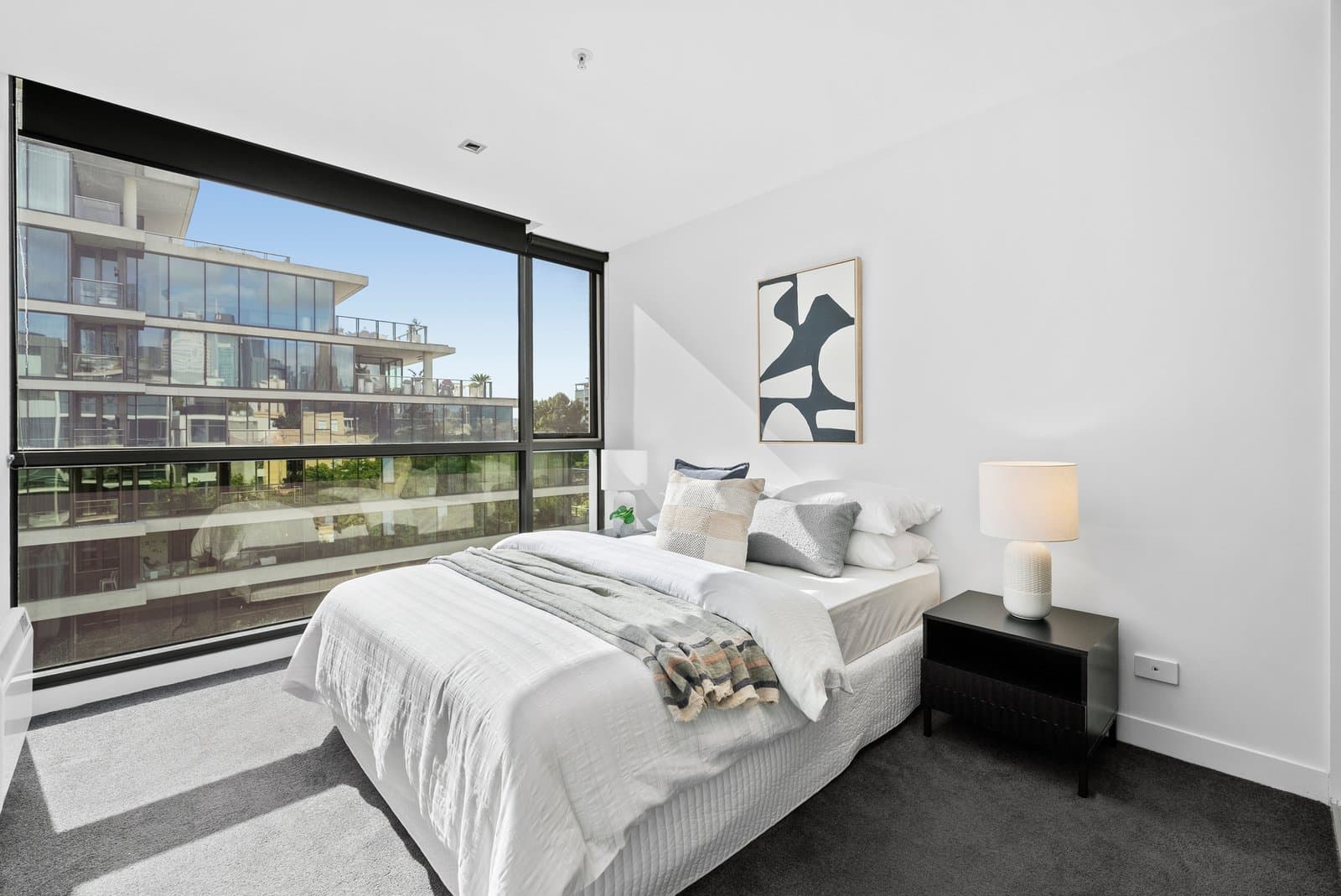 603/9 Eades Street, East Melbourne, East Melbourne - Thumbnail 8