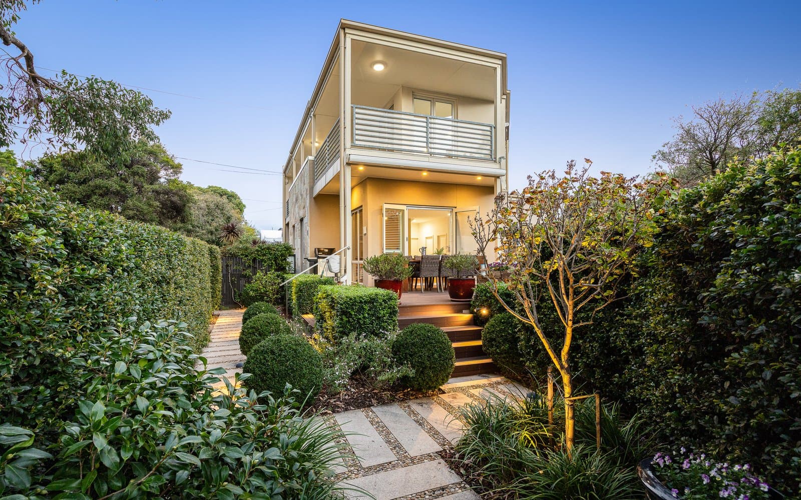 2 Grenville Street, Hampton, Hampton - Thumbnail 2