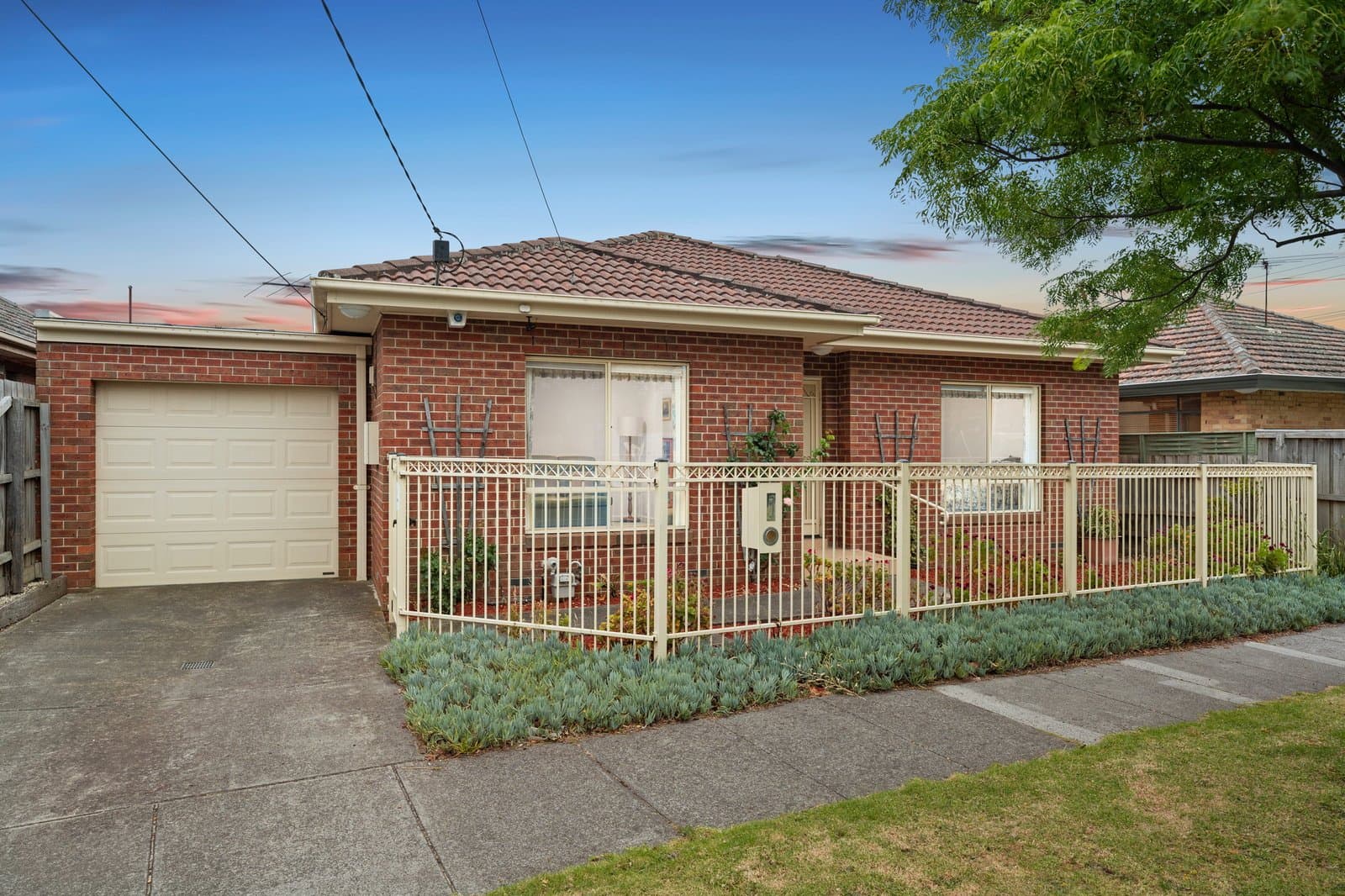 49A Deakin Street, Bentleigh East, Bentleigh East - Thumbnail 2