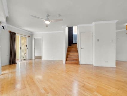 28 Mornington Crescent, Morningside - Thumbnail 4