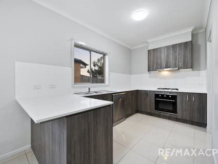 2 Shaheen Court, Werribee - Thumbnail 5