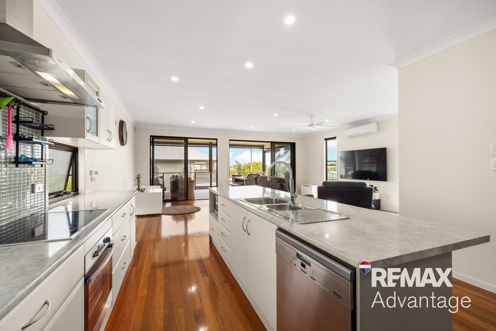 49 Peel Street Manly QLD 4179, Wynnum - Thumbnail 5