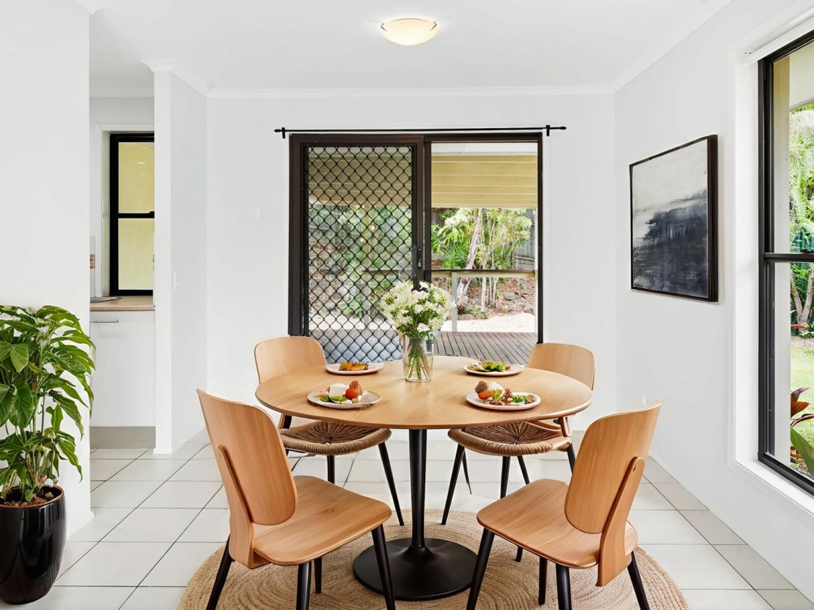 11 Richard Crescent Highland Park QLD 4211, Highland Park - Thumbnail 7