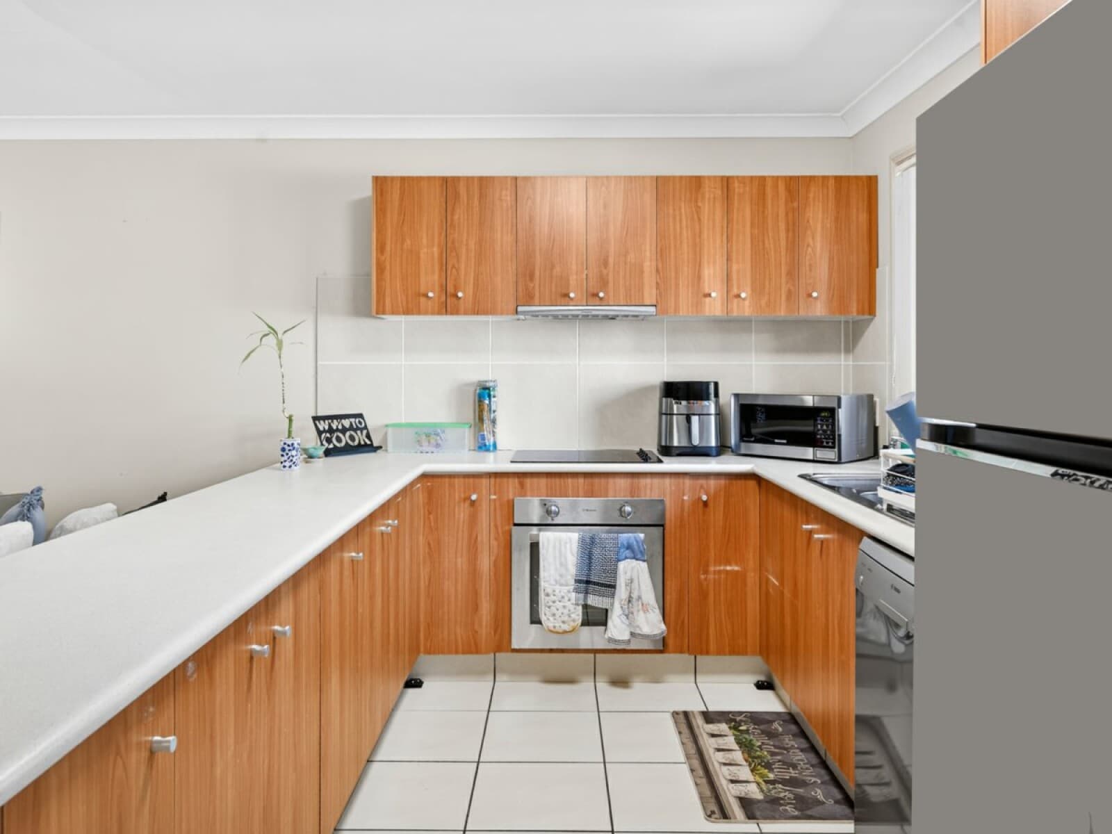 64/1 Coelia Court Carrara QLD 4211, Carrara - Thumbnail 3
