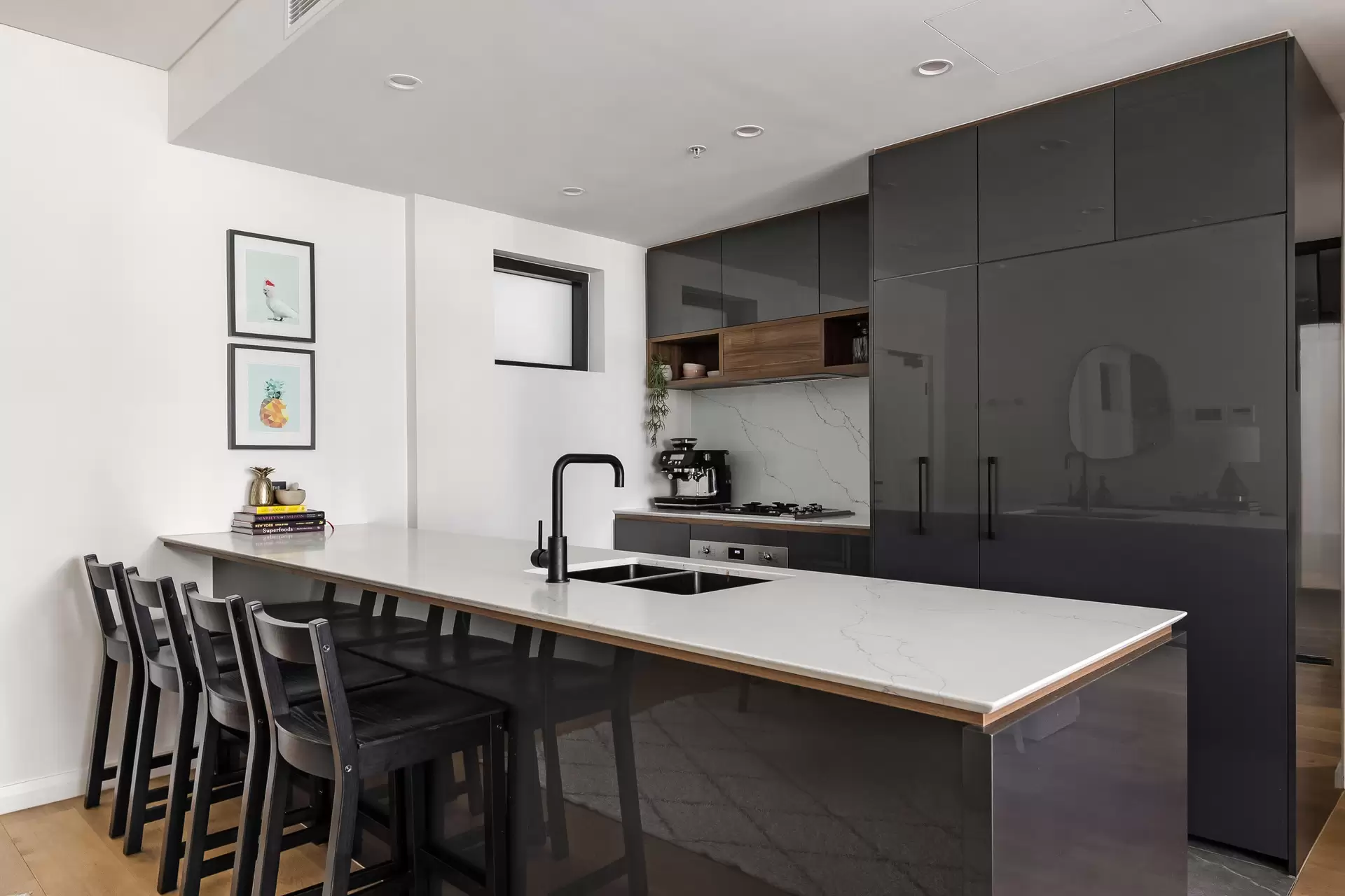 401/305 Trafalgar Street, Petersham - Thumbnail 2