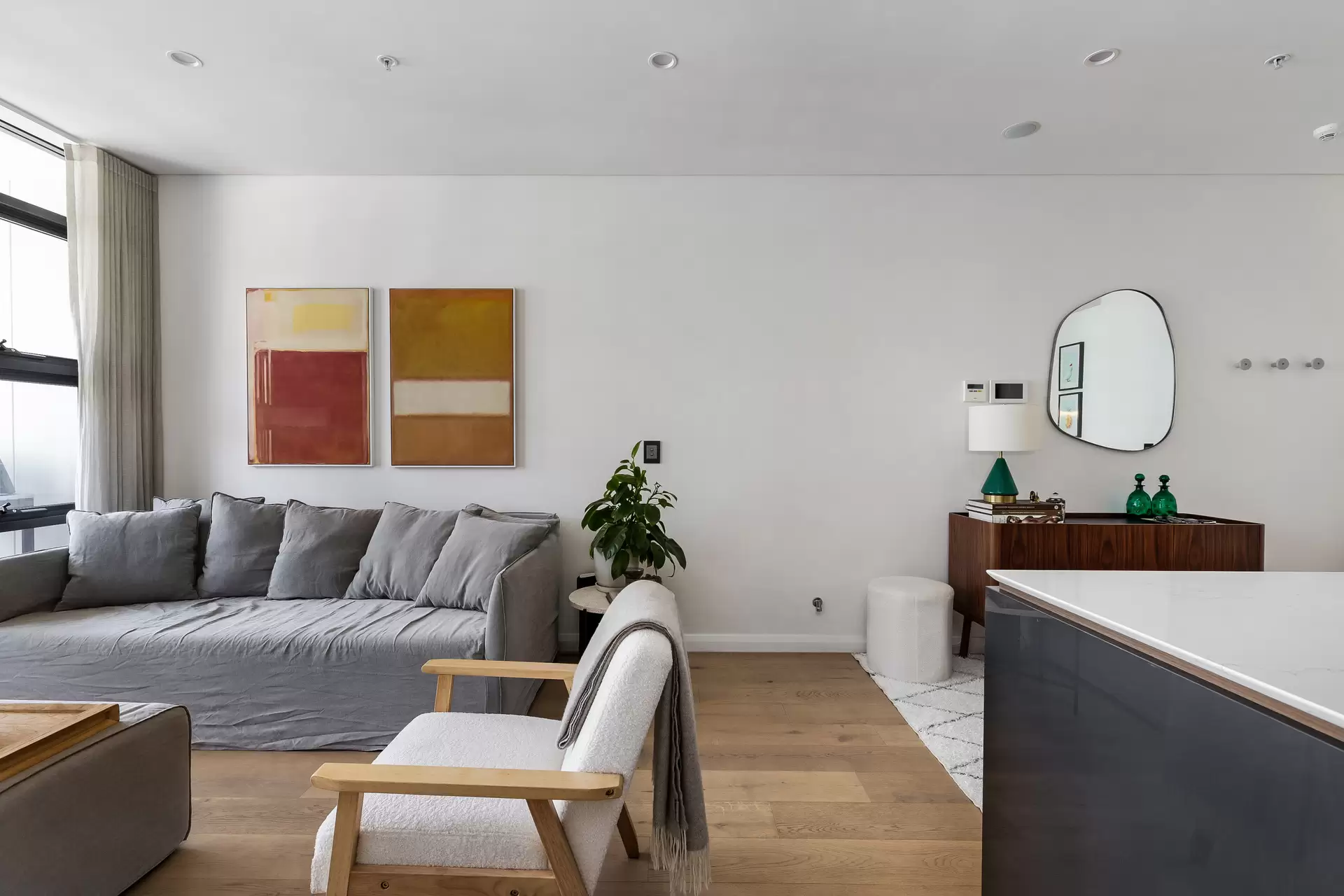 401/305 Trafalgar Street, Petersham - Thumbnail 4