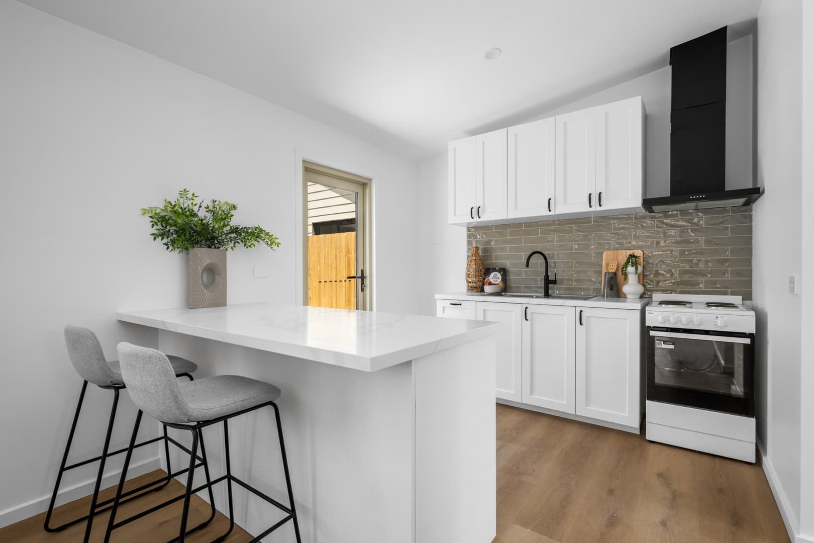 2/123 Princes Highway, Norlane, VIC 3214, Norlane - Thumbnail 2
