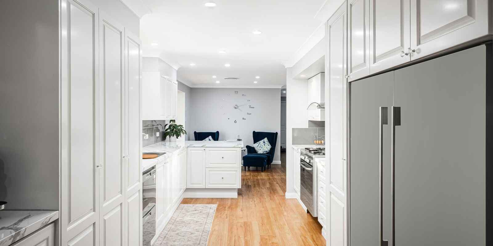 17 Clare Crescent Oakville, Oakville - Thumbnail 4