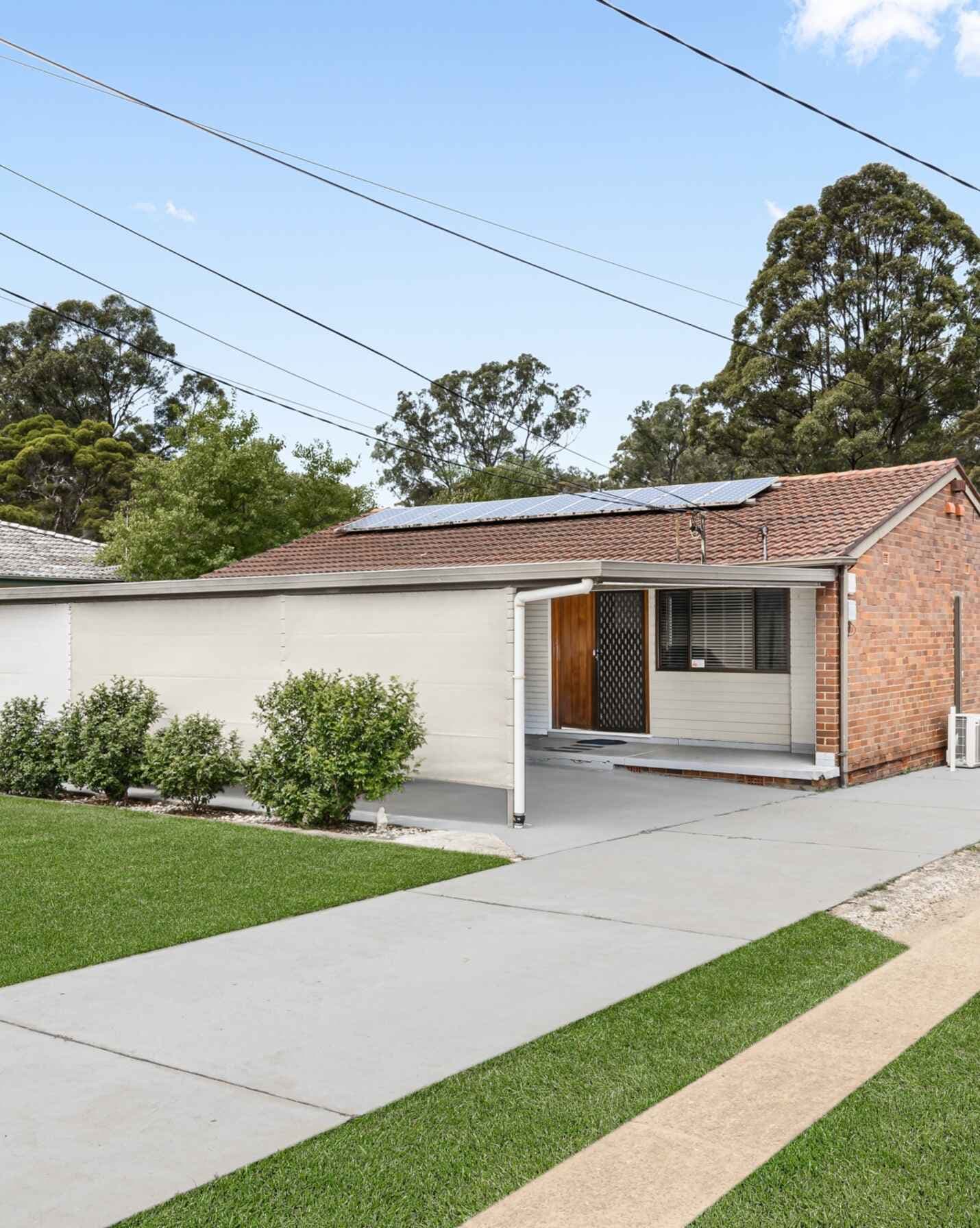 16 Captain Cook Drive Willmot, Willmot - Image 1