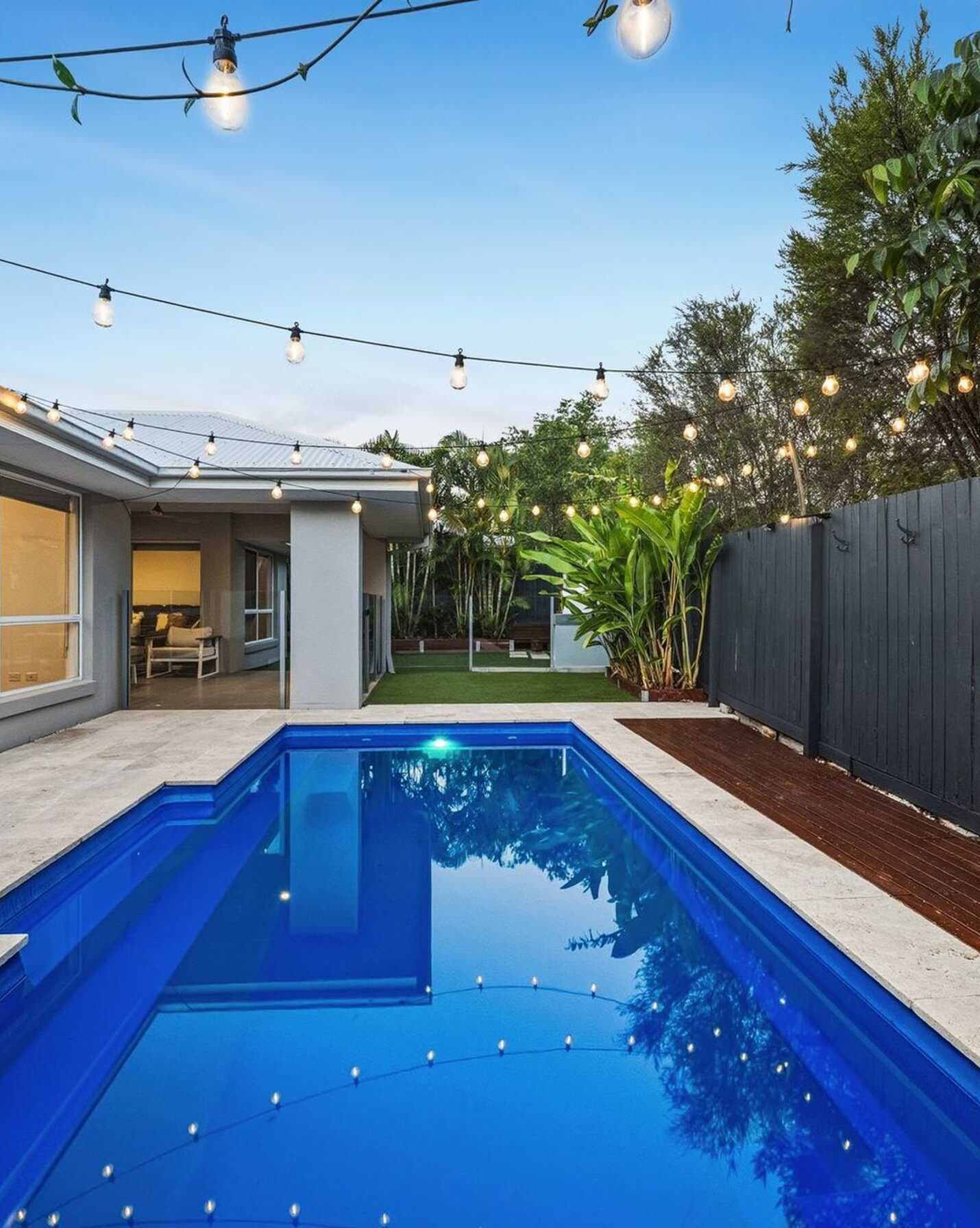 10 Tomoka Close Peregian Springs, Springs - Image 1