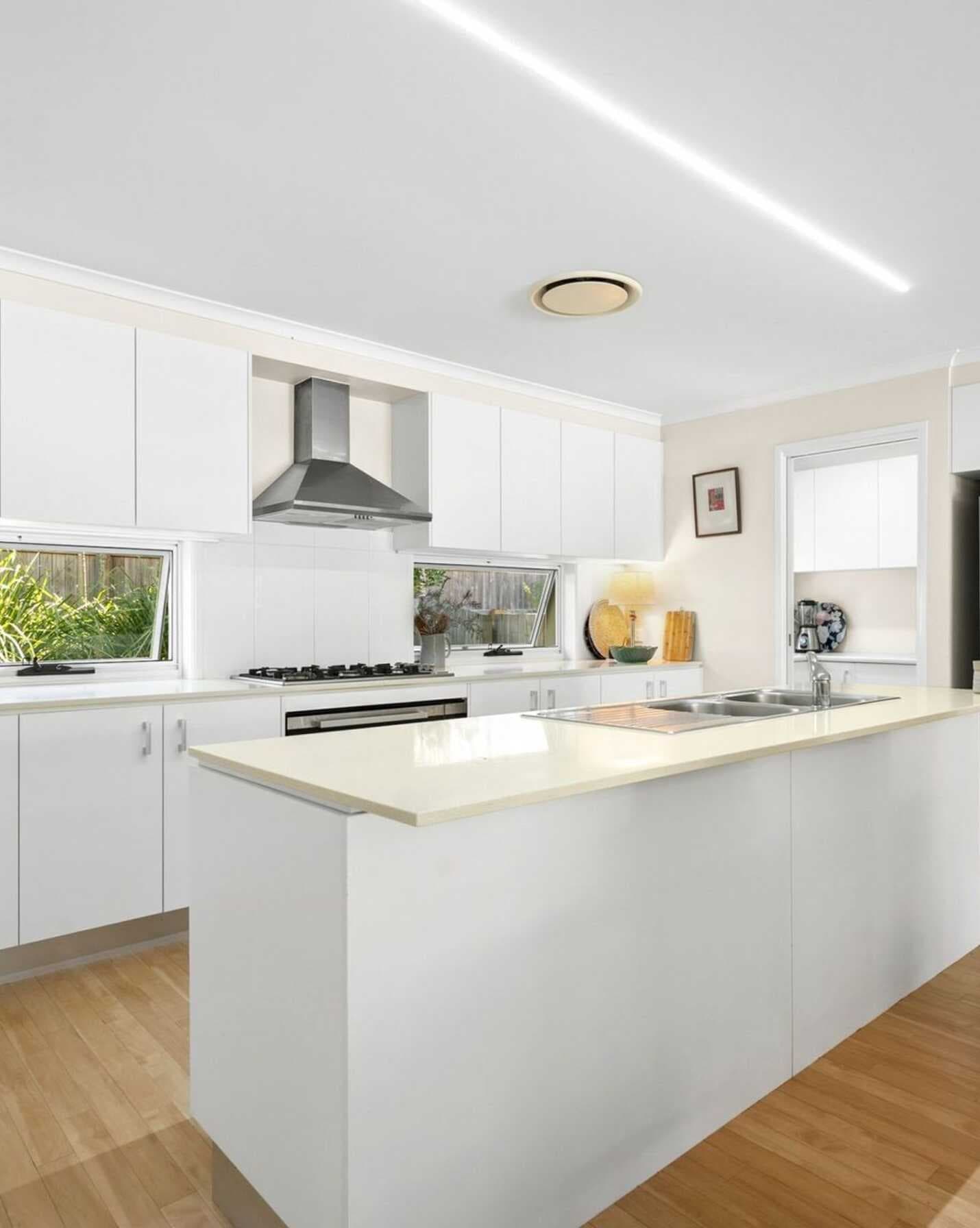 8 Bunker Court Peregian Springs, Springs - Thumbnail 3