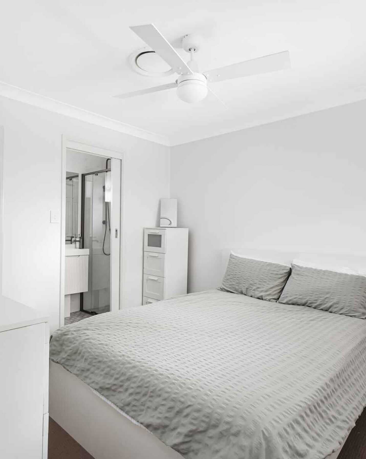 30 Francis Greenway Avenue St Clair, St Clair - Thumbnail 7