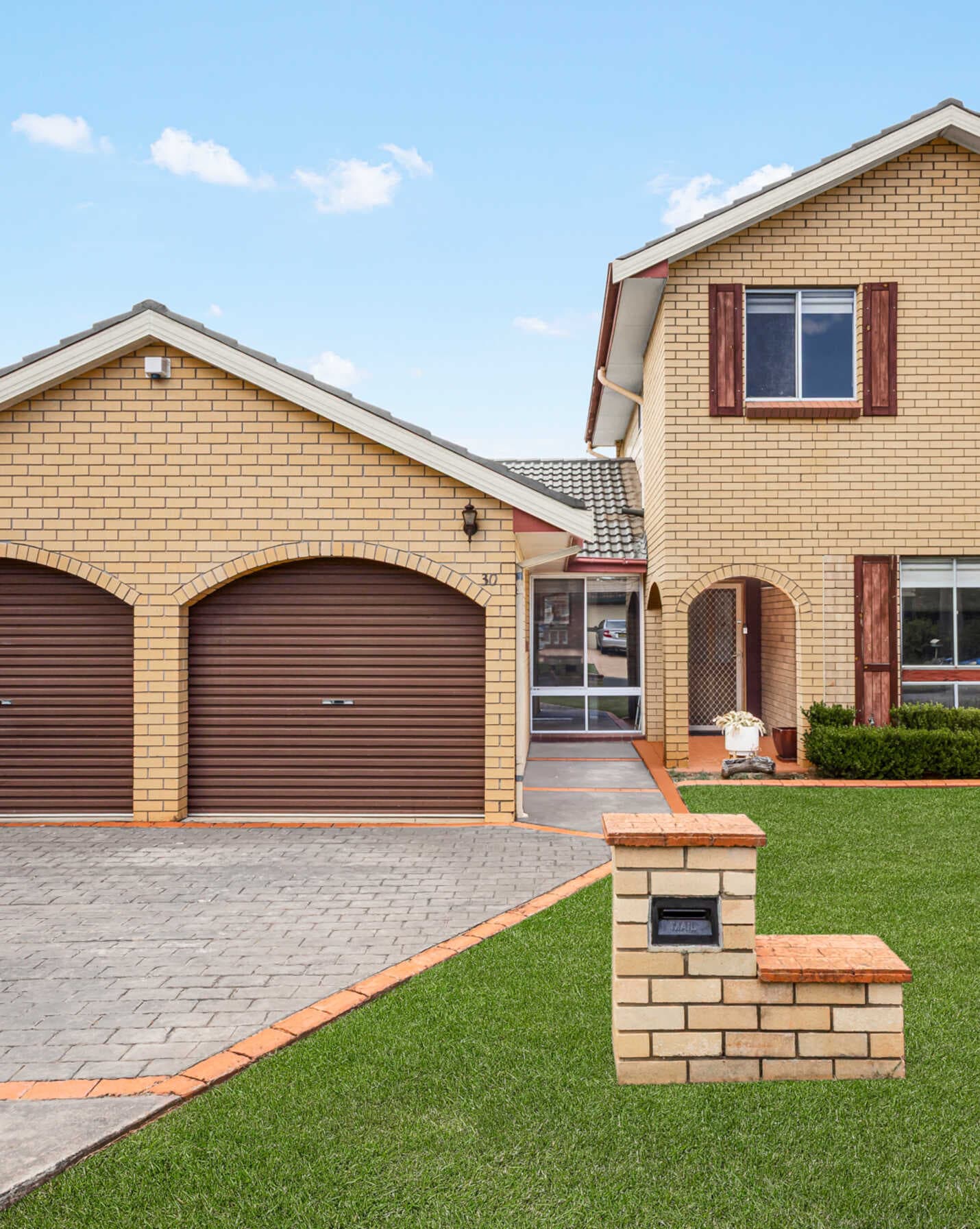 30 Francis Greenway Avenue St Clair, St Clair - Image 1