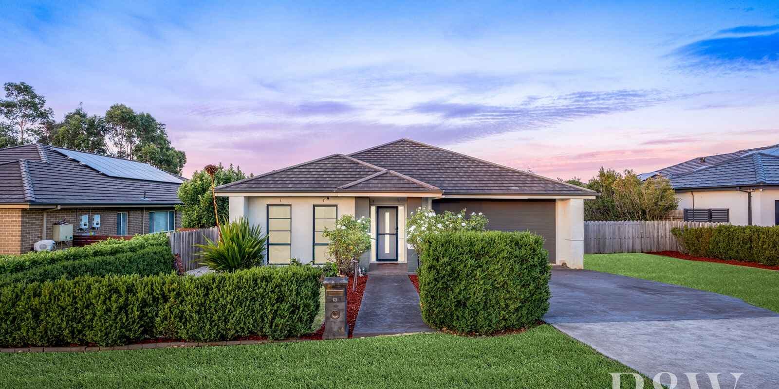 13 HORNBY STREET Wilton, Wilton - Thumbnail 2