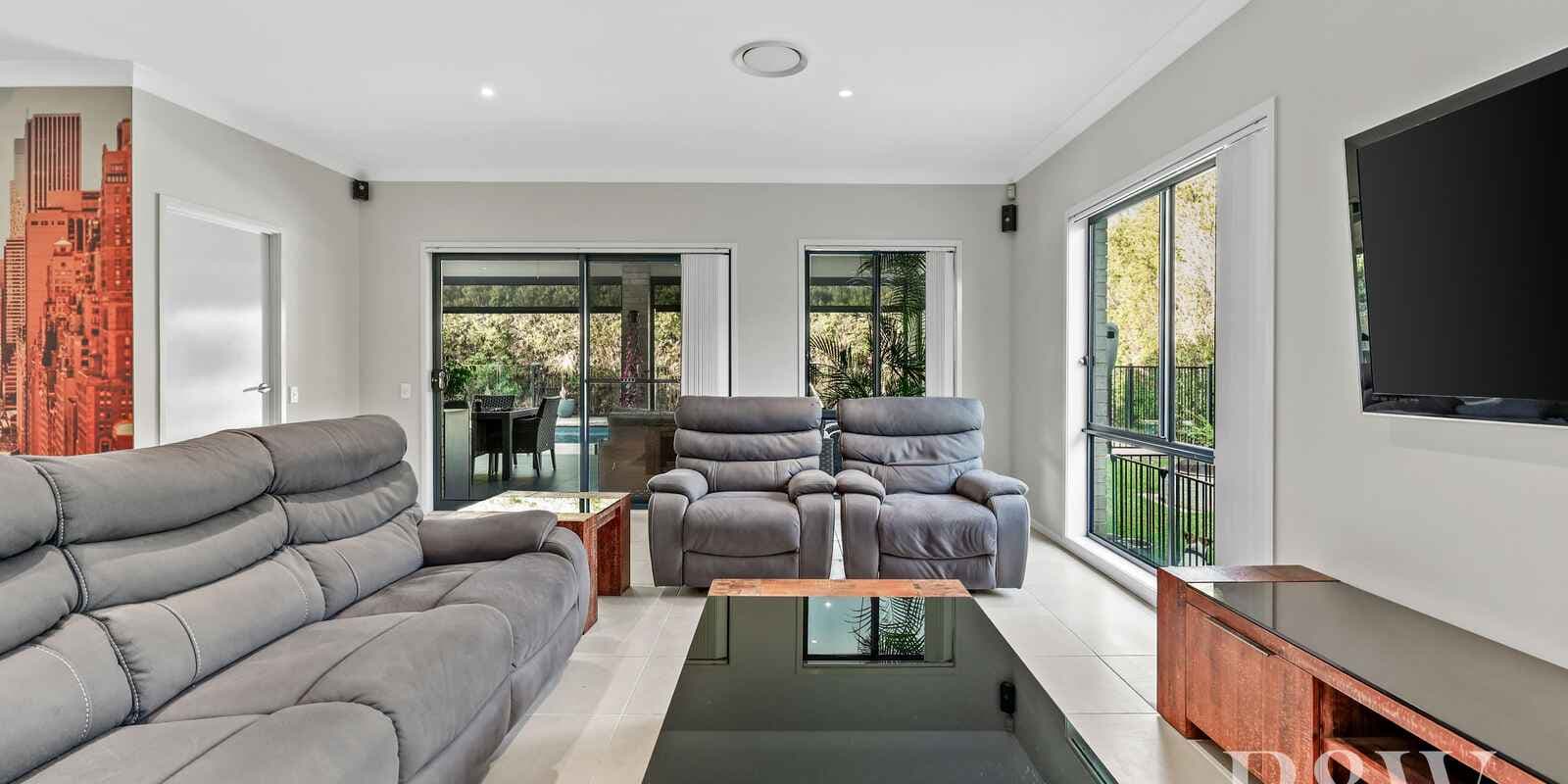 13 HORNBY STREET Wilton, Wilton - Thumbnail 4