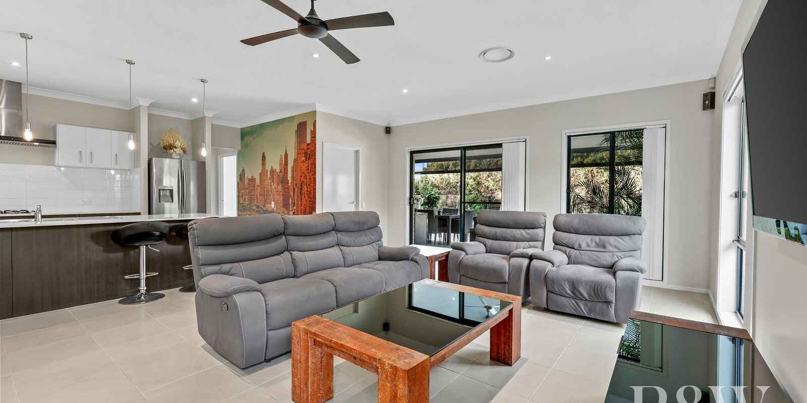13 HORNBY STREET Wilton, Wilton - Thumbnail 5