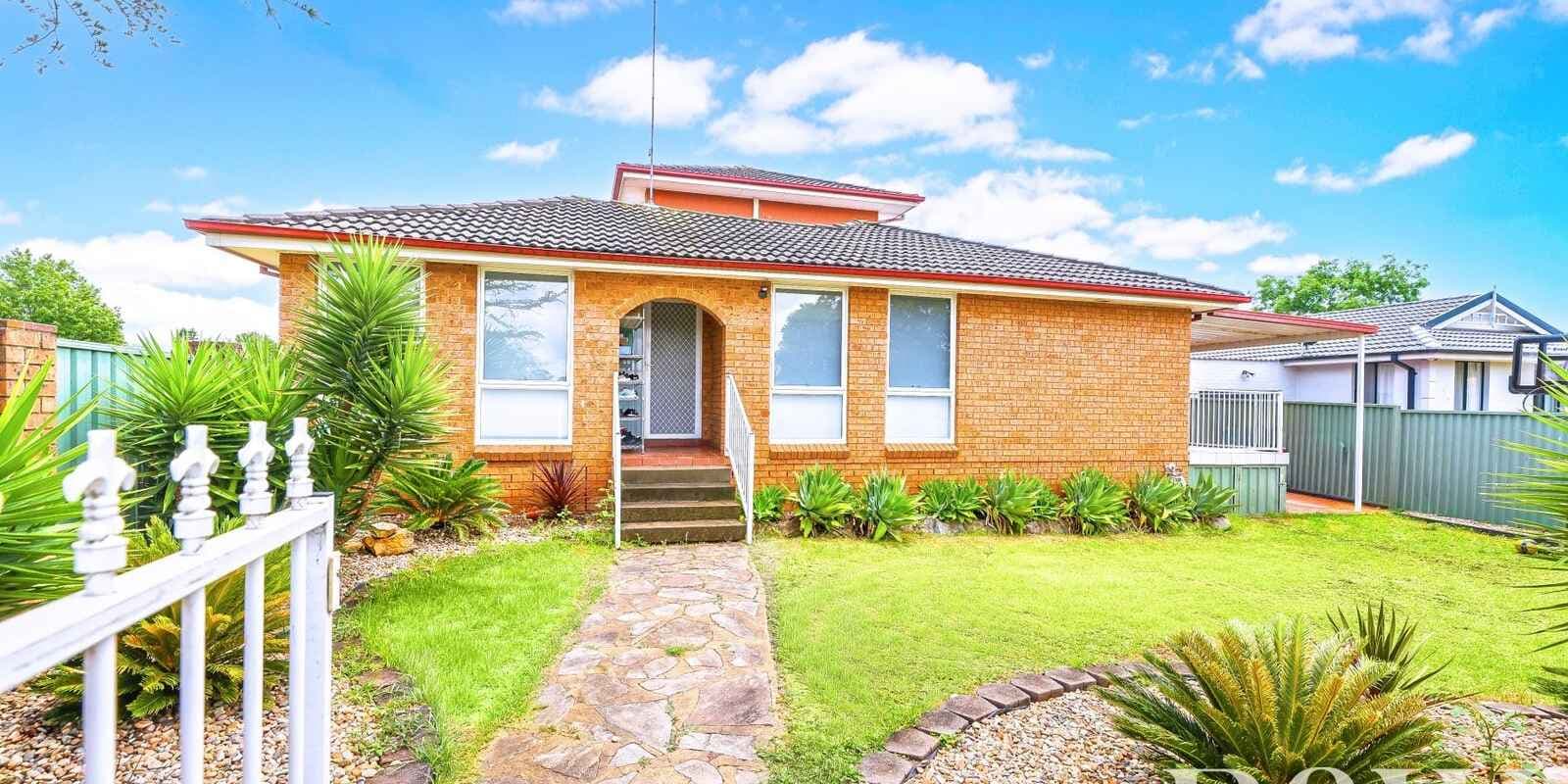 1 & 1A Chrisalex Place St Clair, St Clair - Thumbnail 2