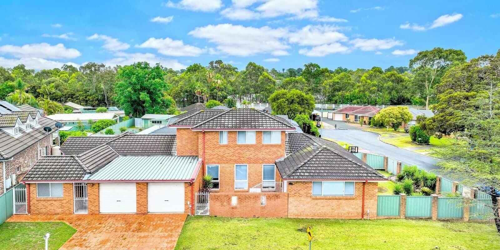 1 & 1A Chrisalex Place St Clair, St Clair - Image 1