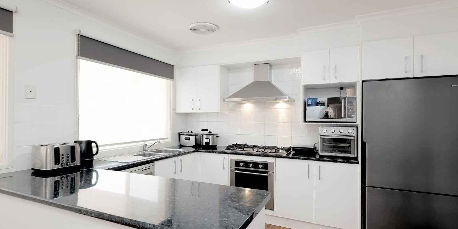 1 & 1A Chrisalex Place St Clair, St Clair - Thumbnail 6