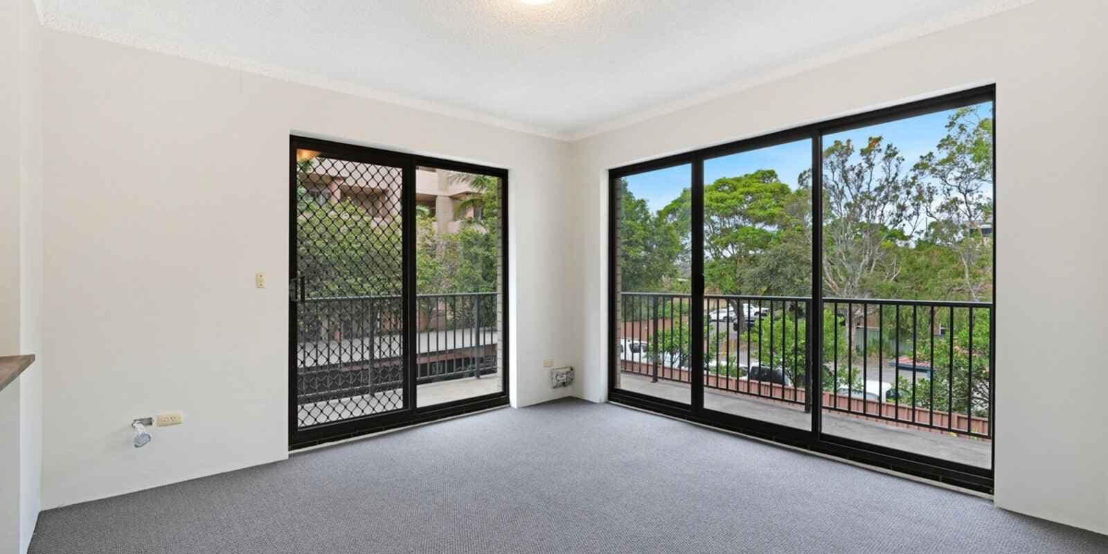 Unit 10/38 Market Street, Wollongong, NSW, 2500, Street - Thumbnail 2