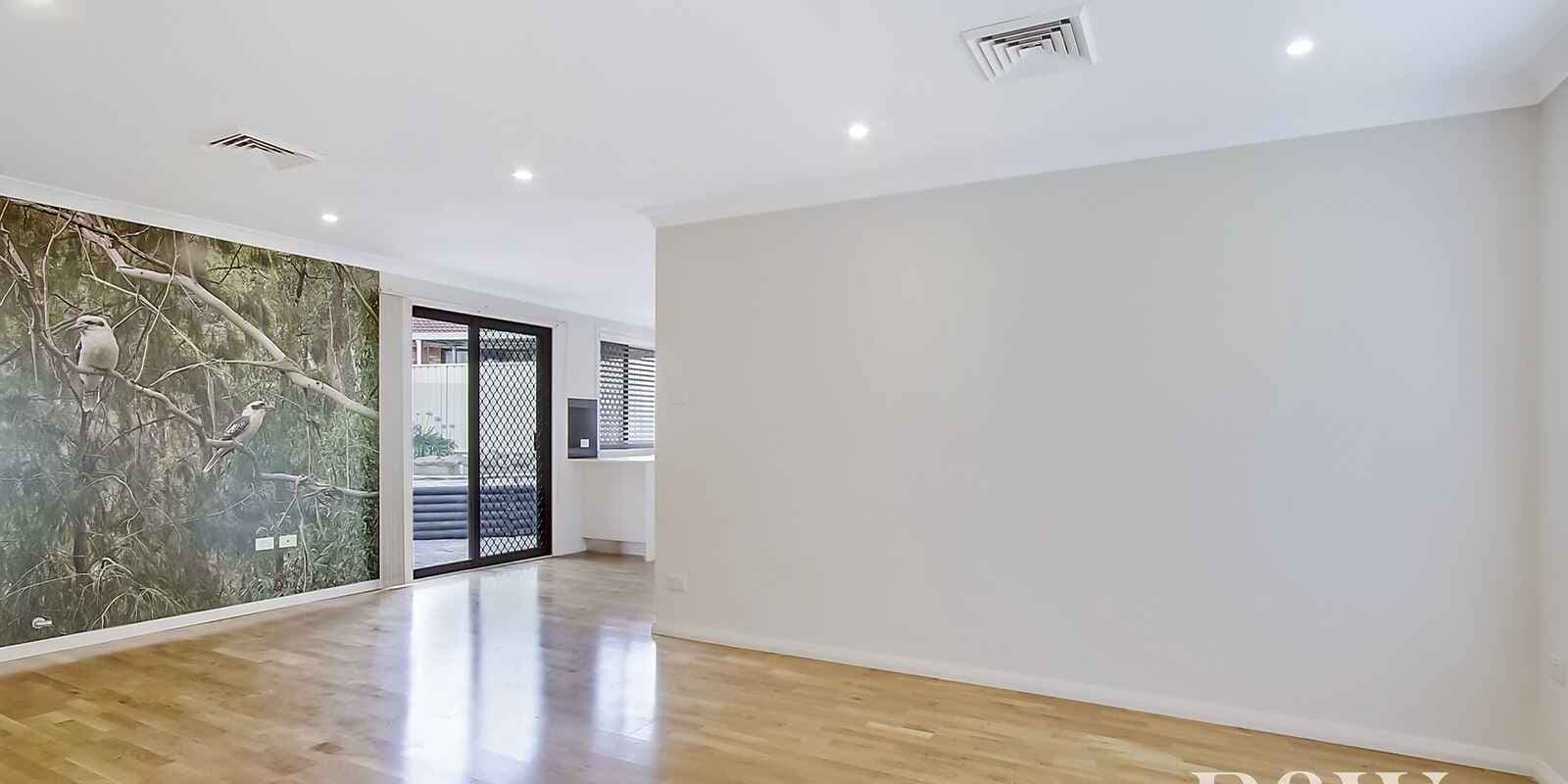57 Pine Creek Circuit St Clair, St Clair - Thumbnail 3