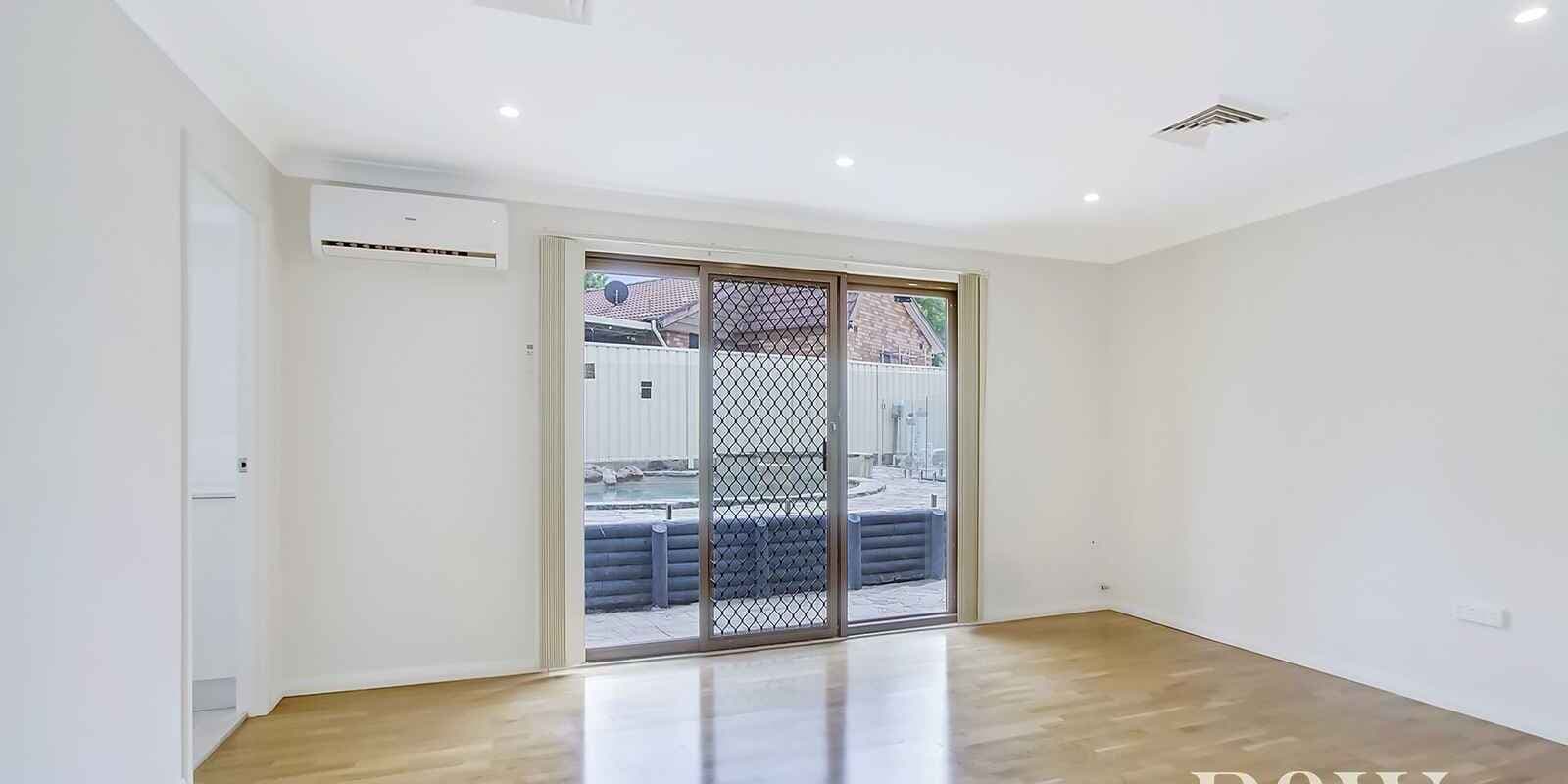 57 Pine Creek Circuit St Clair, St Clair - Thumbnail 4