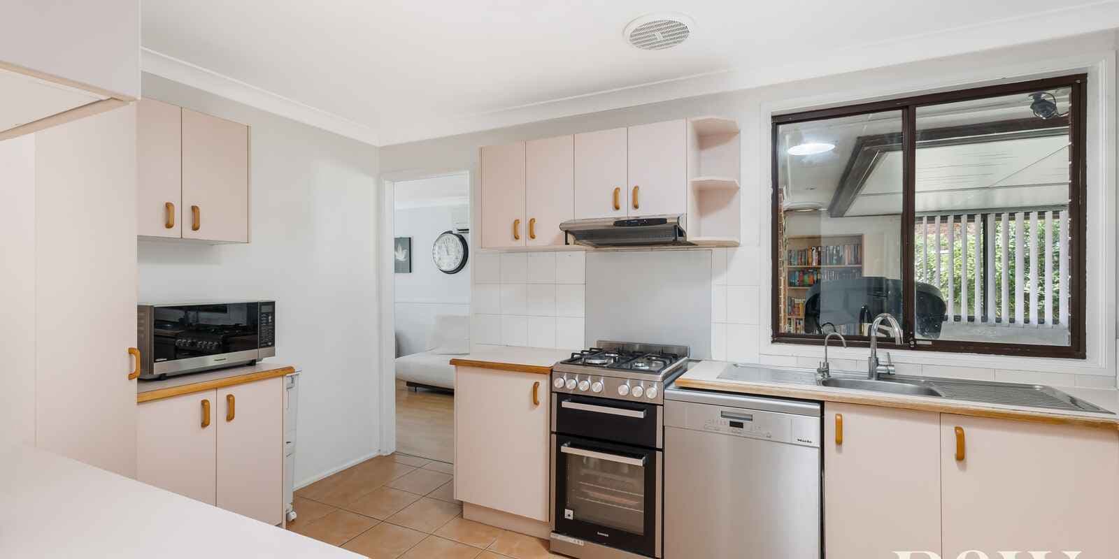 3 Salford Street St Clair, St Clair - Thumbnail 4
