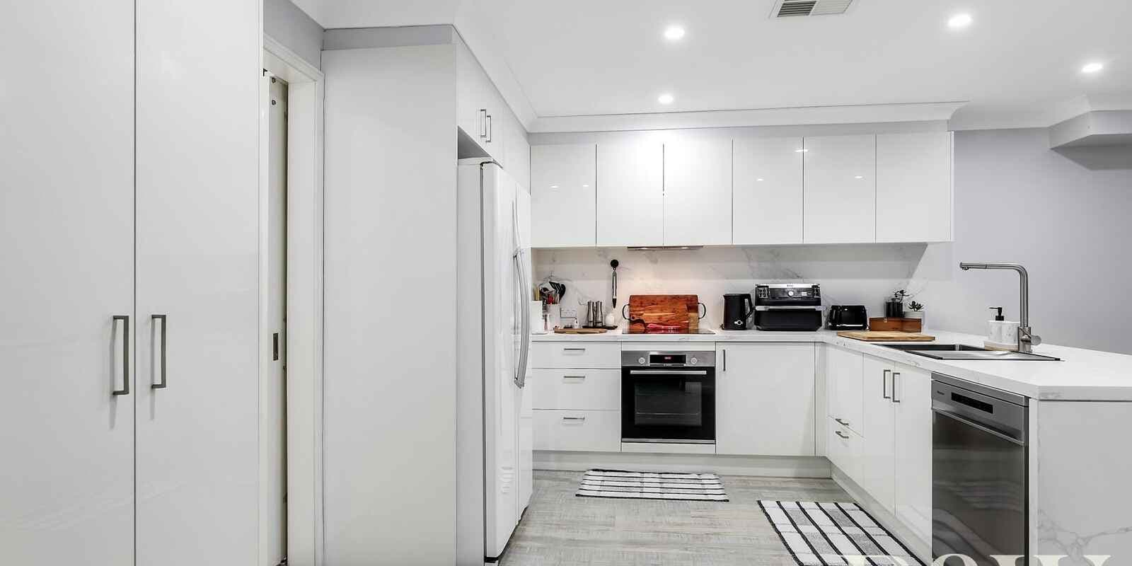 2/236B Jamison Road South Penrith, South Penrith - Image 1