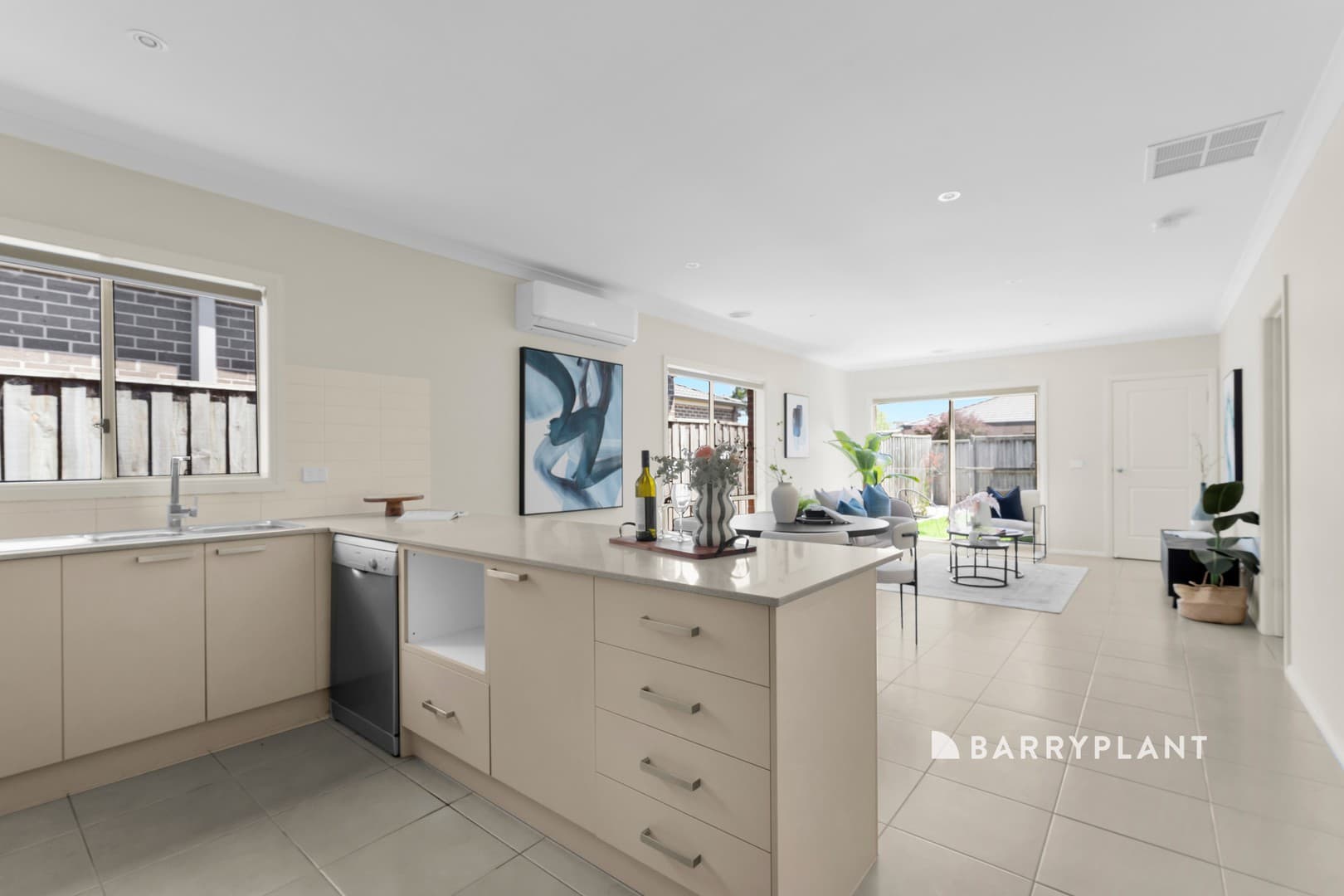 49 Frankland Street, Clyde North, VIC 3978, Clyde North - Thumbnail 4