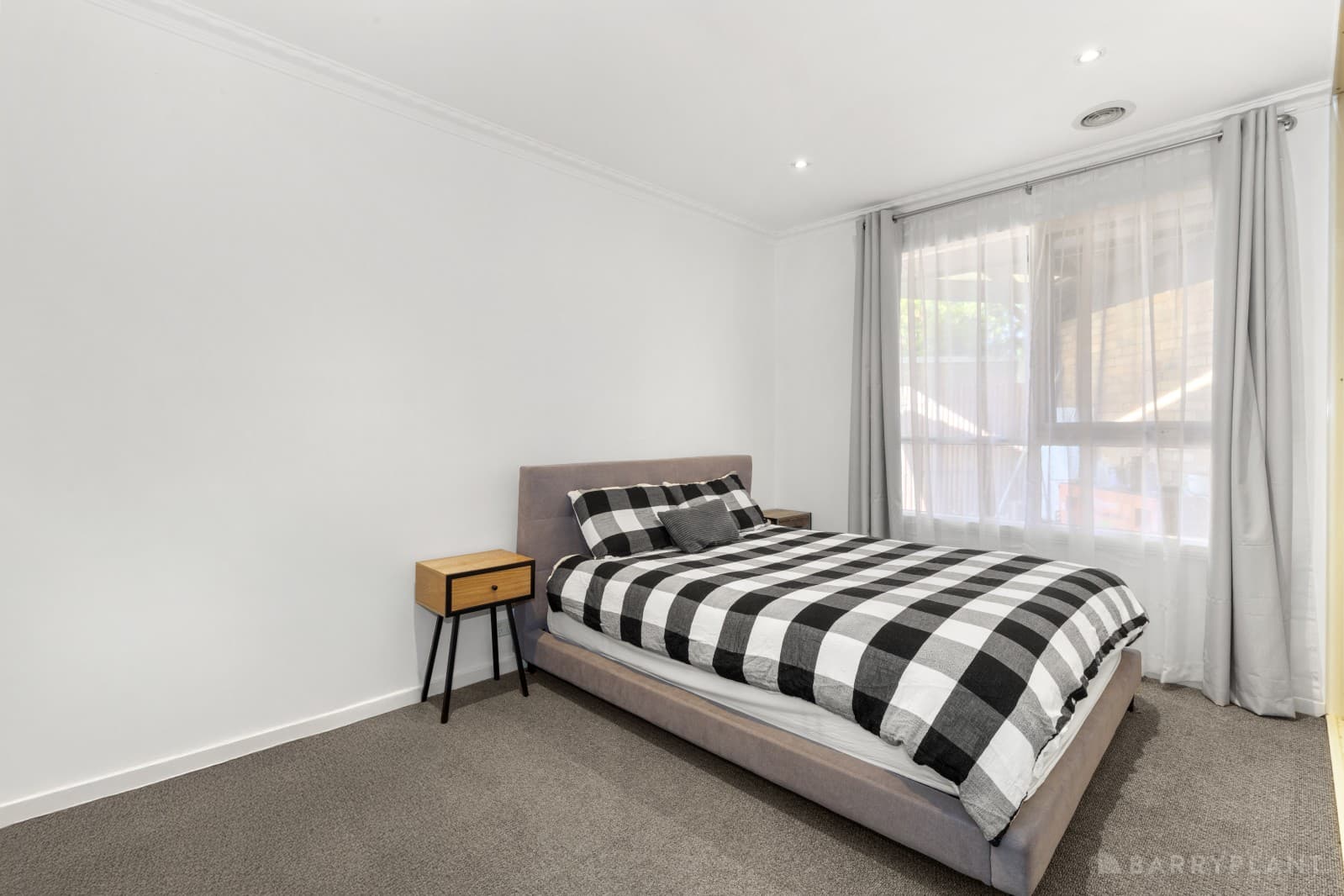 54 Ambrie Crescent, Noble Park, VIC 3174, Noble Park - Thumbnail 4
