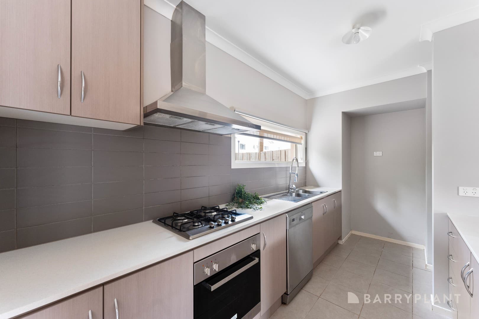 1 Somers Street, Fraser Rise, VIC 3336, Fraser Rise - Thumbnail 4