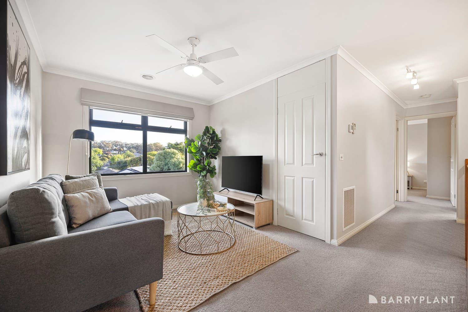 9 Shannon Crescent, Watsonia, VIC 3087, Watsonia - Thumbnail 5