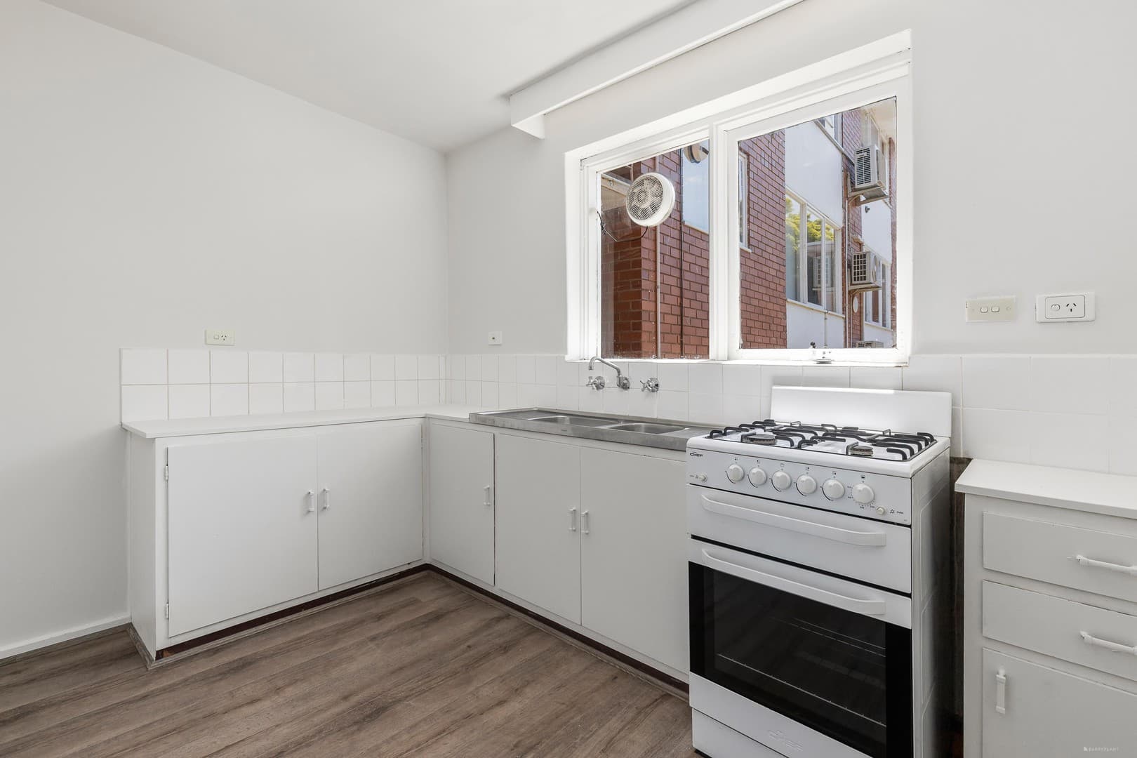 7/18 Ashted Road, Box Hill, VIC 3128, Box Hill - Thumbnail 3