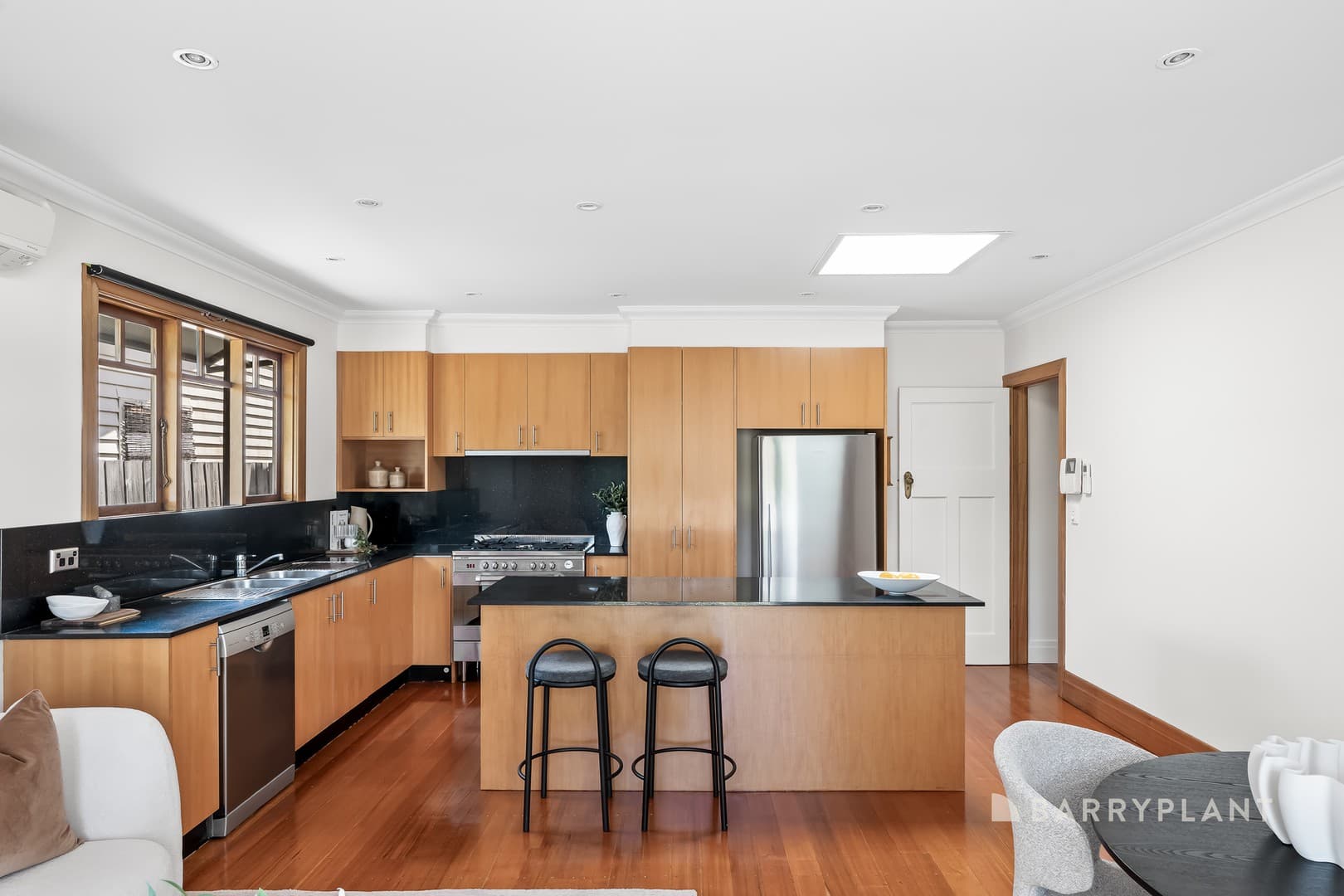 4 Carthew Grove, Preston, VIC 3072, Preston - Thumbnail 5
