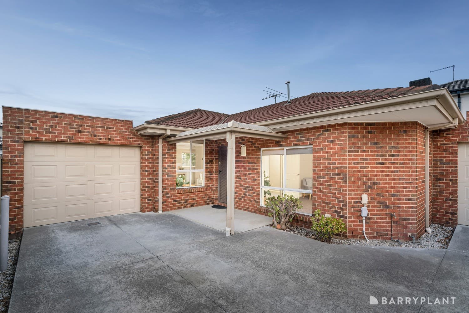 2/16 Chelsey Street, Ardeer, VIC 3022, Ardeer - Image 1
