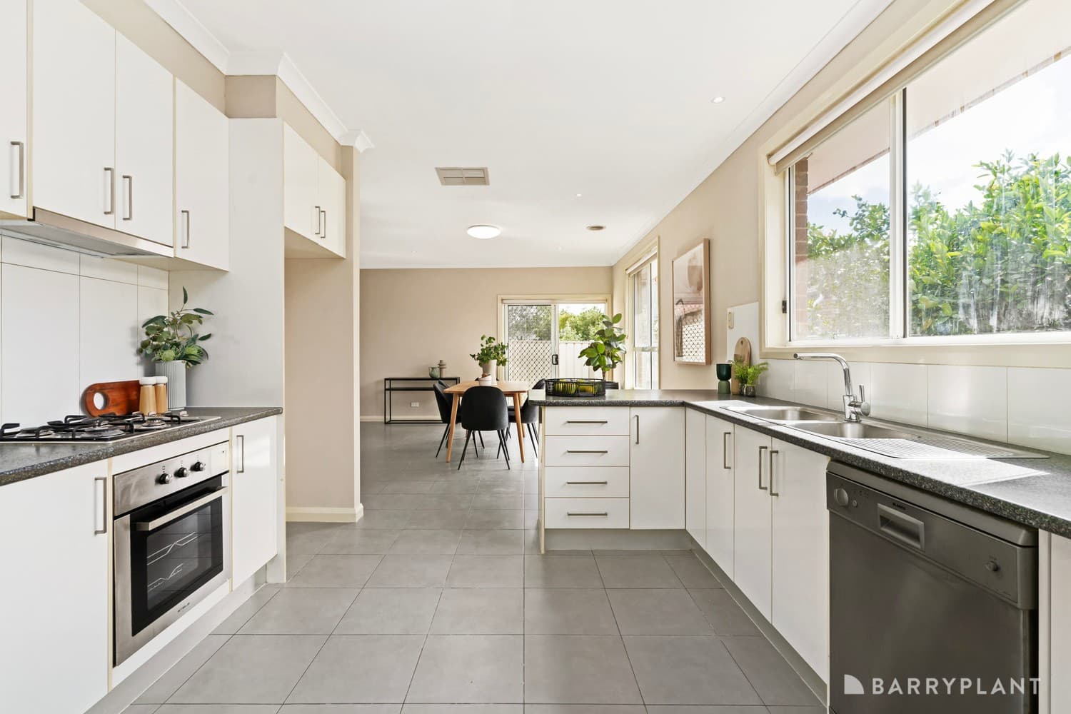 2/16 Chelsey Street, Ardeer, VIC 3022, Ardeer - Thumbnail 4