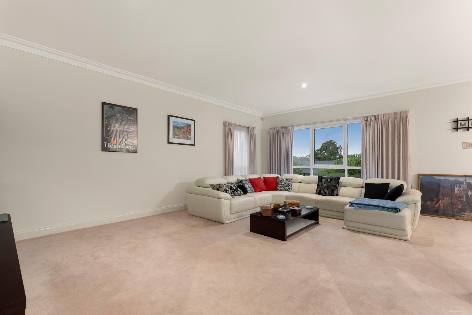 9 Toorak Court, Greensborough, VIC 3088, Greensborough - Thumbnail 2