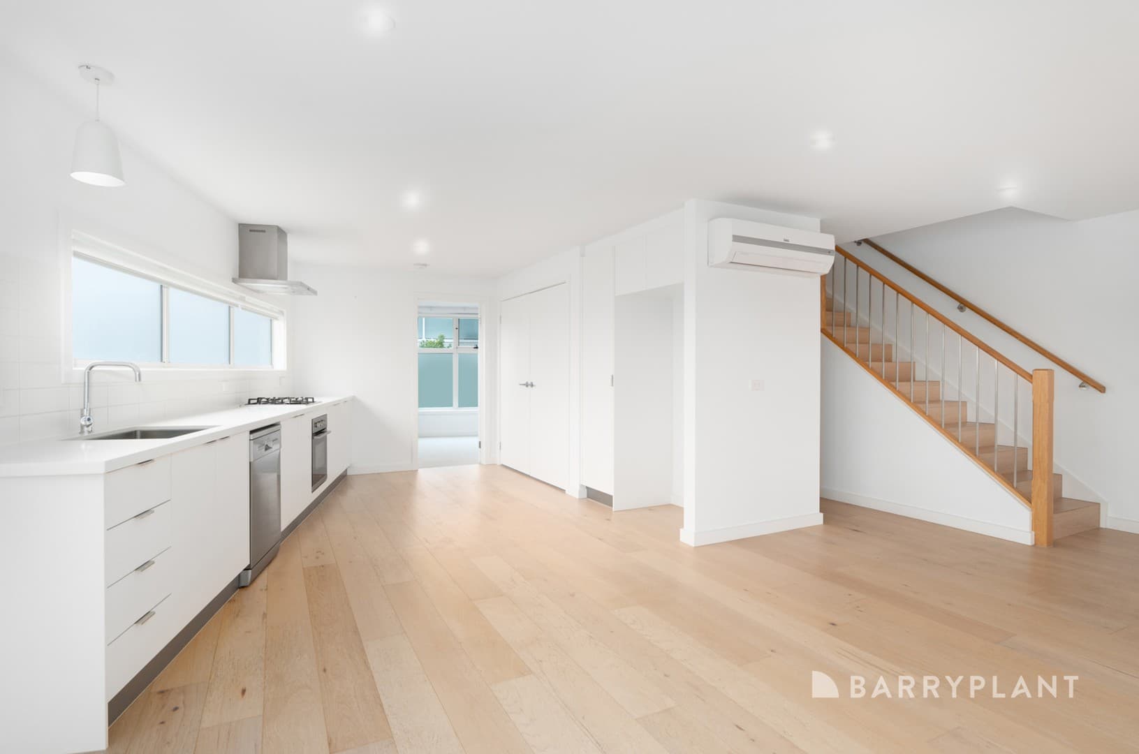 2/54 Barrabool Road, Highton, VIC 3216, Highton - Thumbnail 3