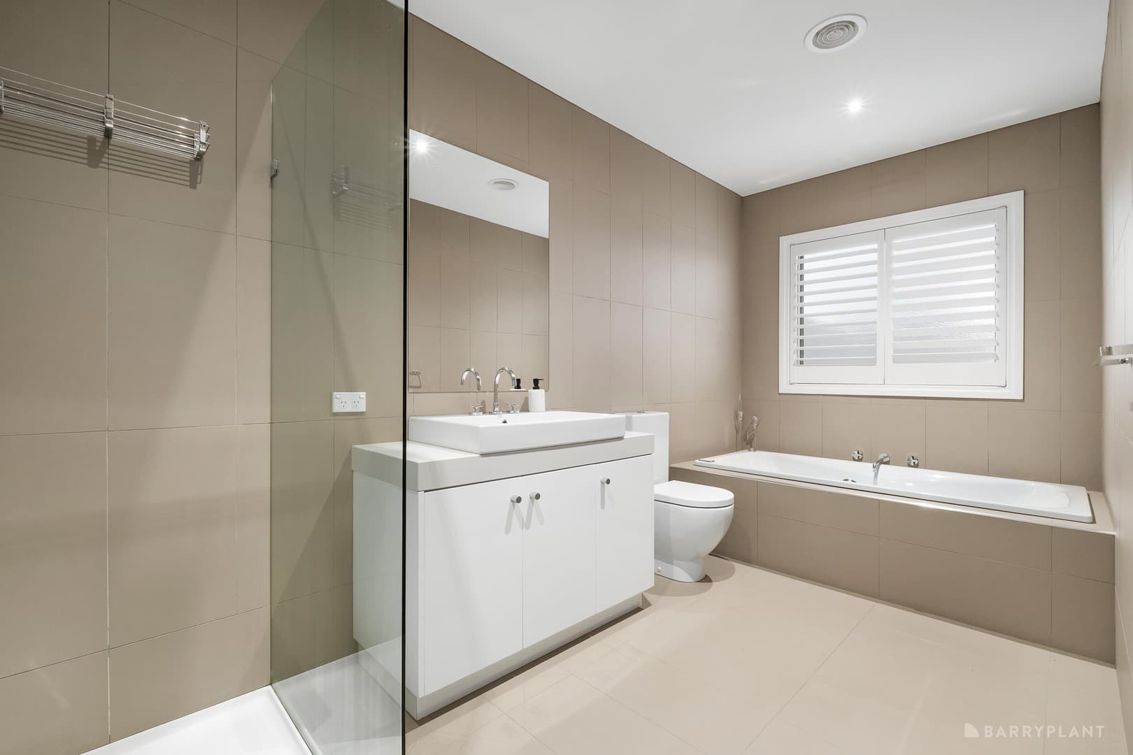 2A Gilbert Street, Bulleen, VIC 3105, Bulleen - Thumbnail 7