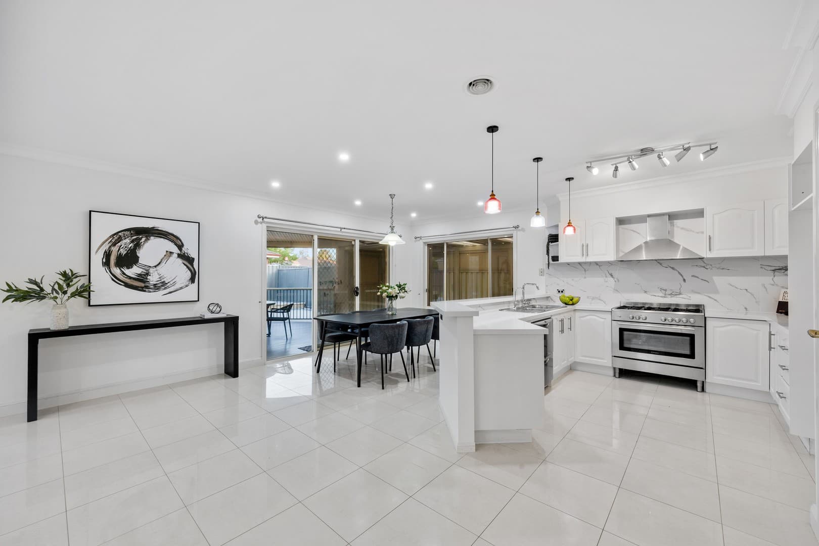 4 Hele Close, Caroline Springs, VIC 3023, Caroline Springs - Thumbnail 8