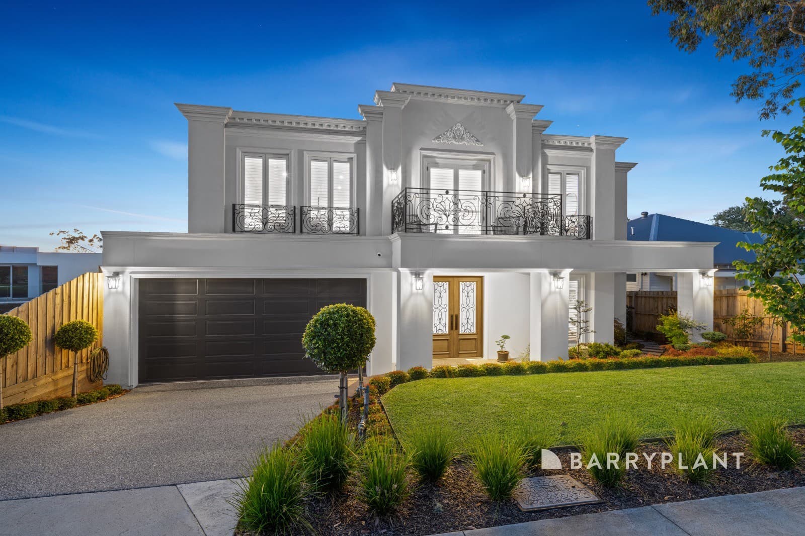 10 Manor Oak Place, Berwick, VIC 3806, Berwick - Thumbnail 2